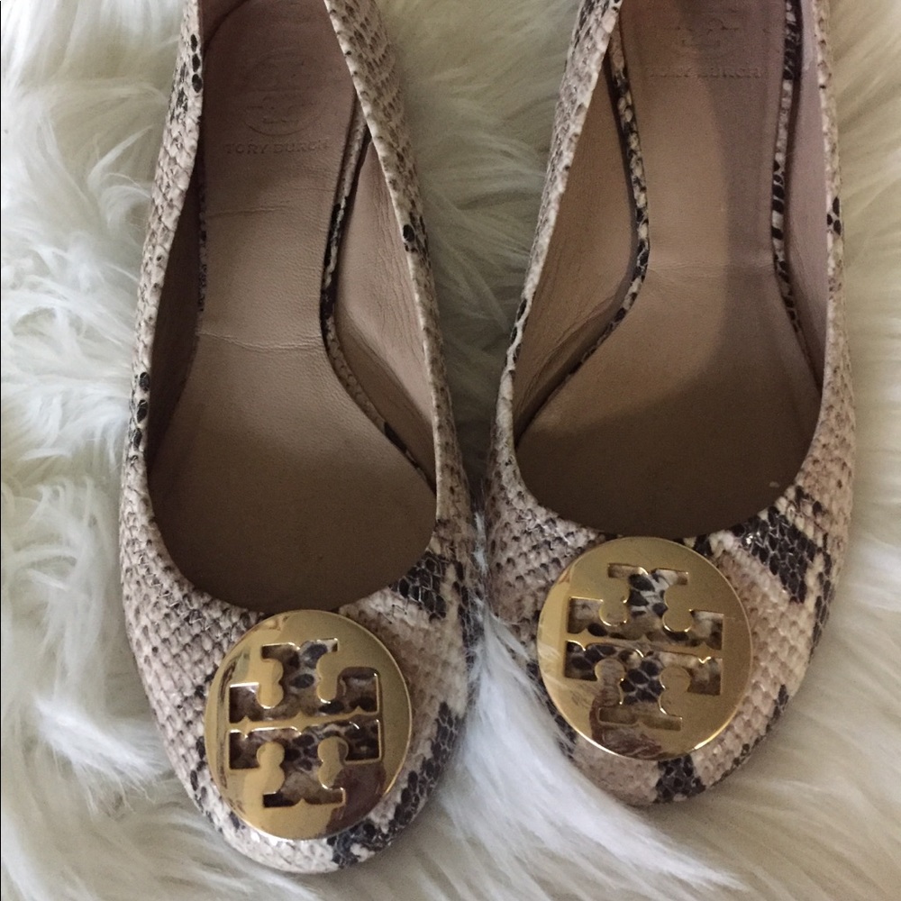 Tory Burch flats